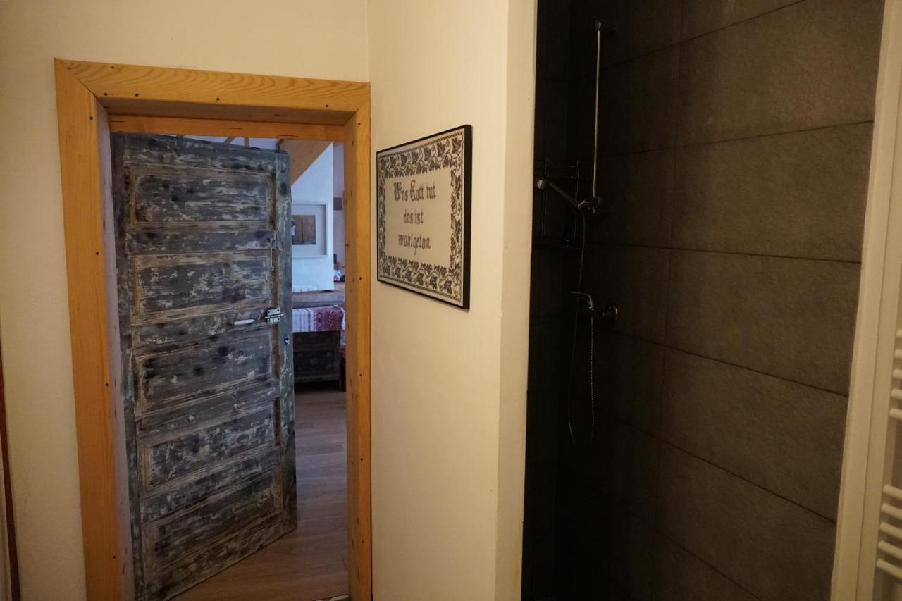 La Mosu Villa Porumbacu de Sus Bagian luar foto